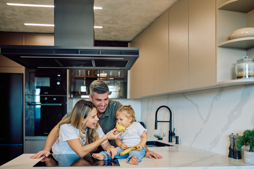 Living in Kew Gardens Hills, Queens: A Close-Knit Community with Classic Charm